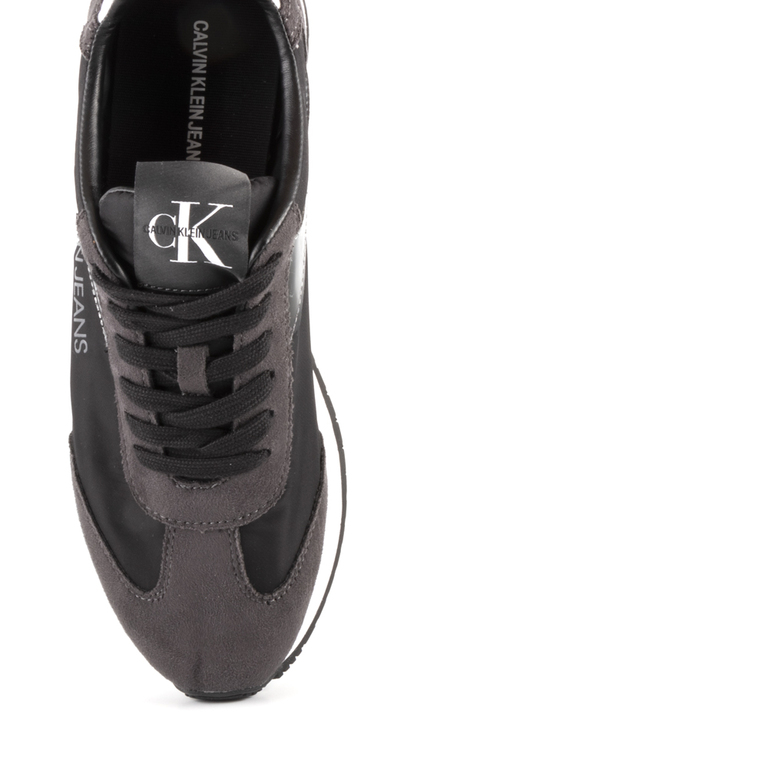 Pantofi sport barbati Calvin Klein negri din piele 2379BP0655N