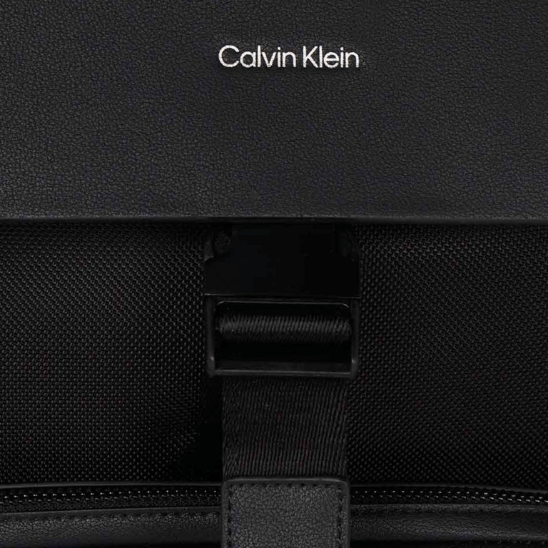 Rucsac Calvin Klein negru din material sintetic și textil 3107RUCS1210N
