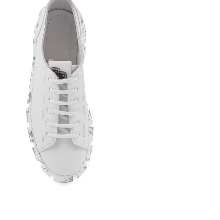 Sneakers femei Enzo Bertini albi din piele cu model gri 2581DP21303A