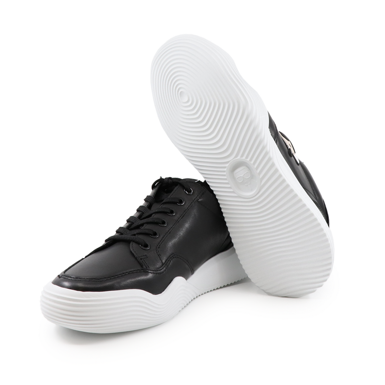 Sneakers bărbați Karl Lagerfeld negri din piele 2053BP52830N  