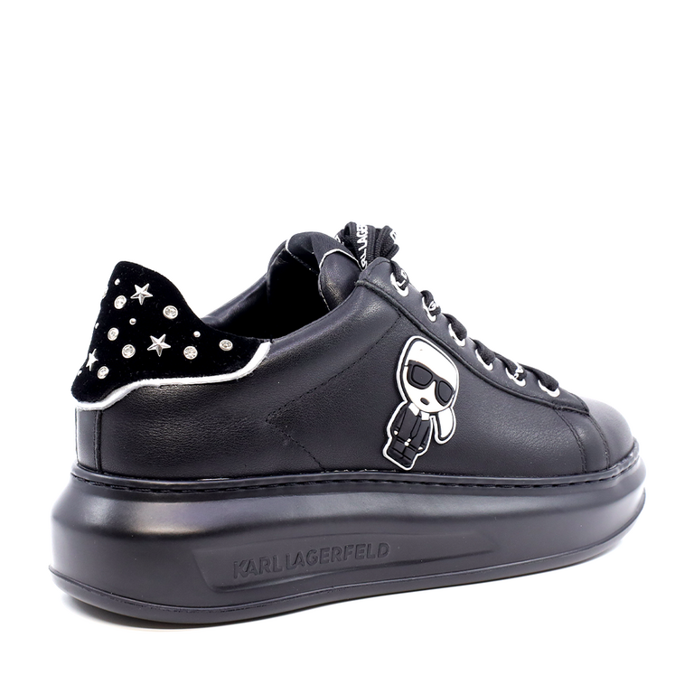 Sneakers femei Karl Lagerfeld negri din piele cu accesorii metalice 2055DP62547N