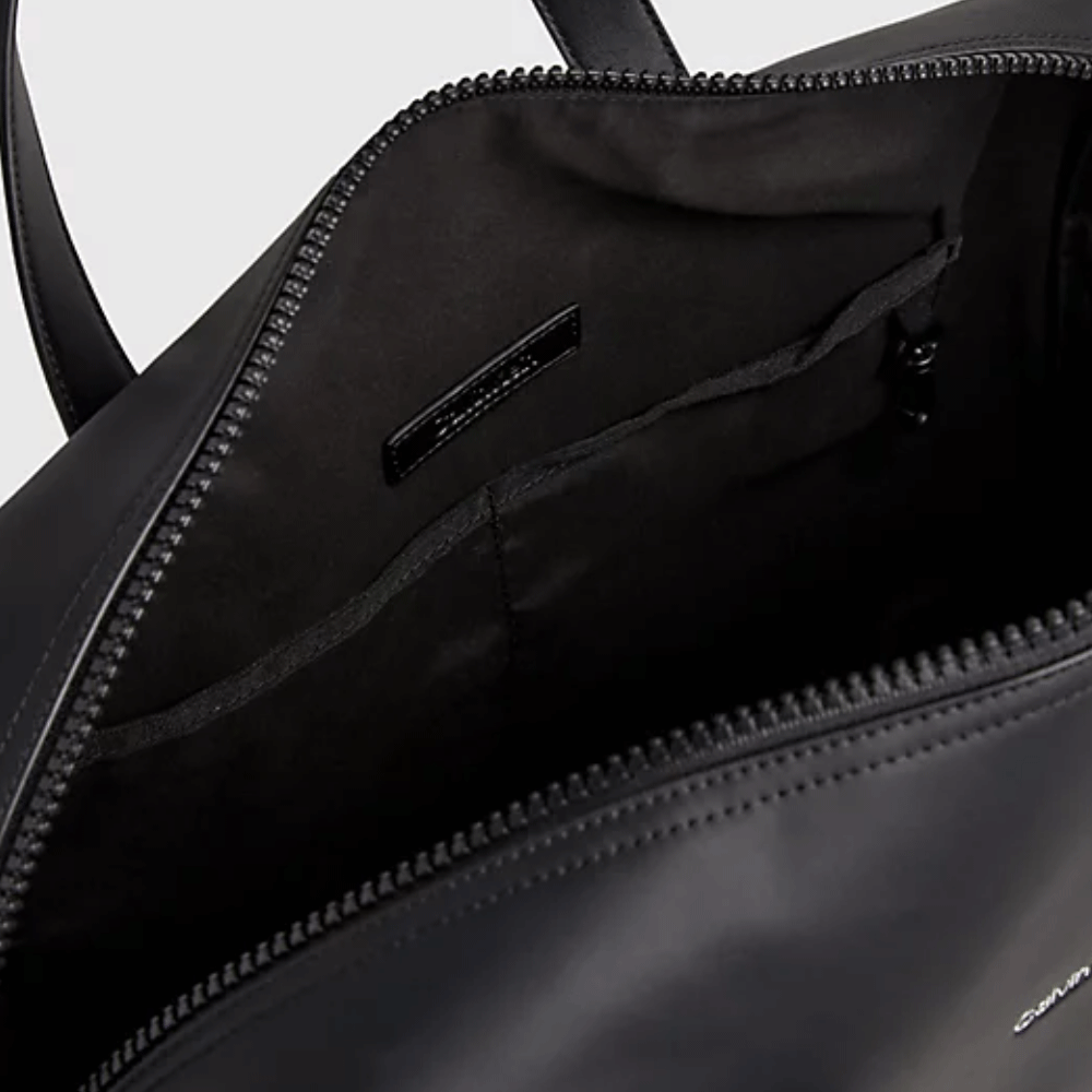 Geantă voiaj  Calvin Klein neagră din material sintetic 3107SERV1218N